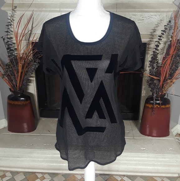 Reebok Tops - Reebok mesh tee - Short Sleeve Tee_c